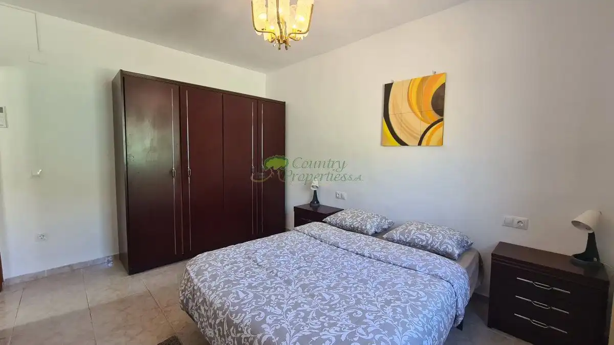 Habitación de Finca rústica en venta en Vélez-Málaga con Aire acondicionado, Jardín privado y Terraza