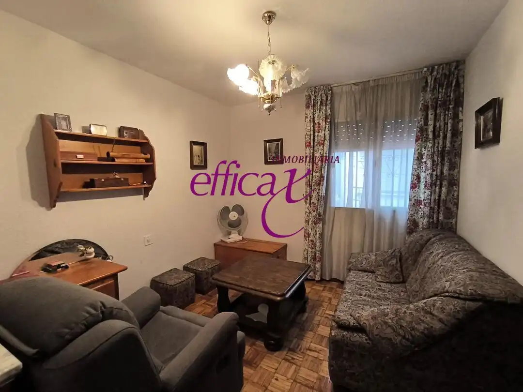 Piso en venta en Erustes