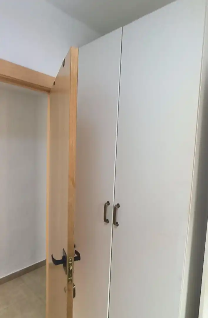 Schlafzimmer von Wohnung zur Miete in Murcia mit Möbliert