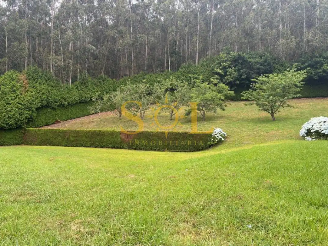 Jardí de Casa o xalet en venda en Pravia amb Calefacció i Jardí privat