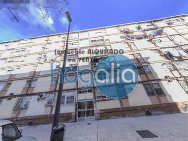Flat with lift for sale in Villaverde