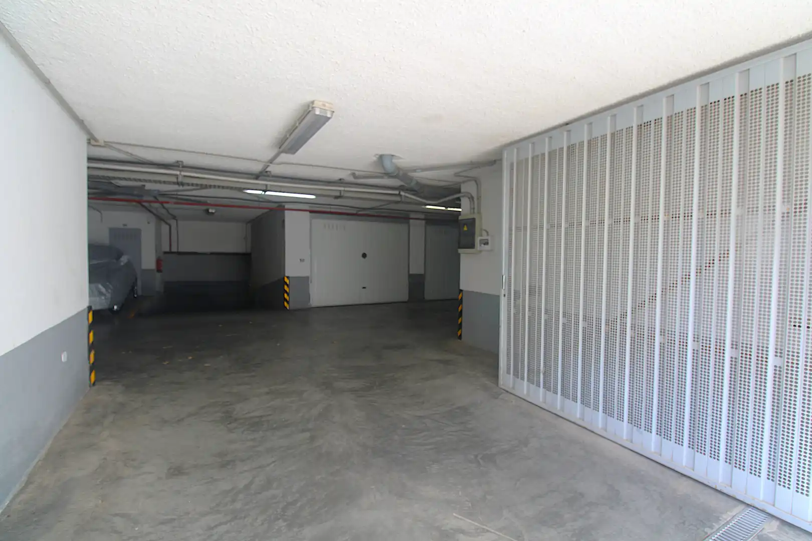 Parking de Apartamento en venta en Dénia con Aire acondicionado, Terraza y Amueblado