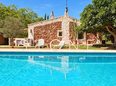 House with pool for sale in Es Grau - Serra Morena