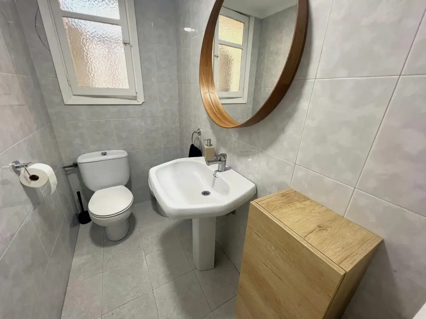 Badezimmer von Wohnung zur untervermieten in Quatre Carreres