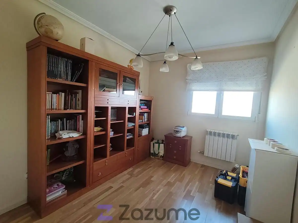 Wohnzimmer von Wohnung zur Miete in Usera