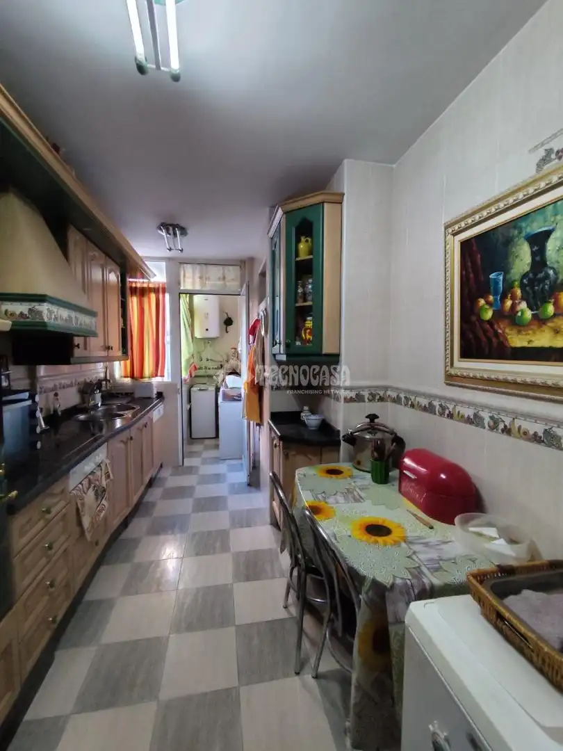 Kitchen of Flat for sale in Córdoba  with Air Conditioner