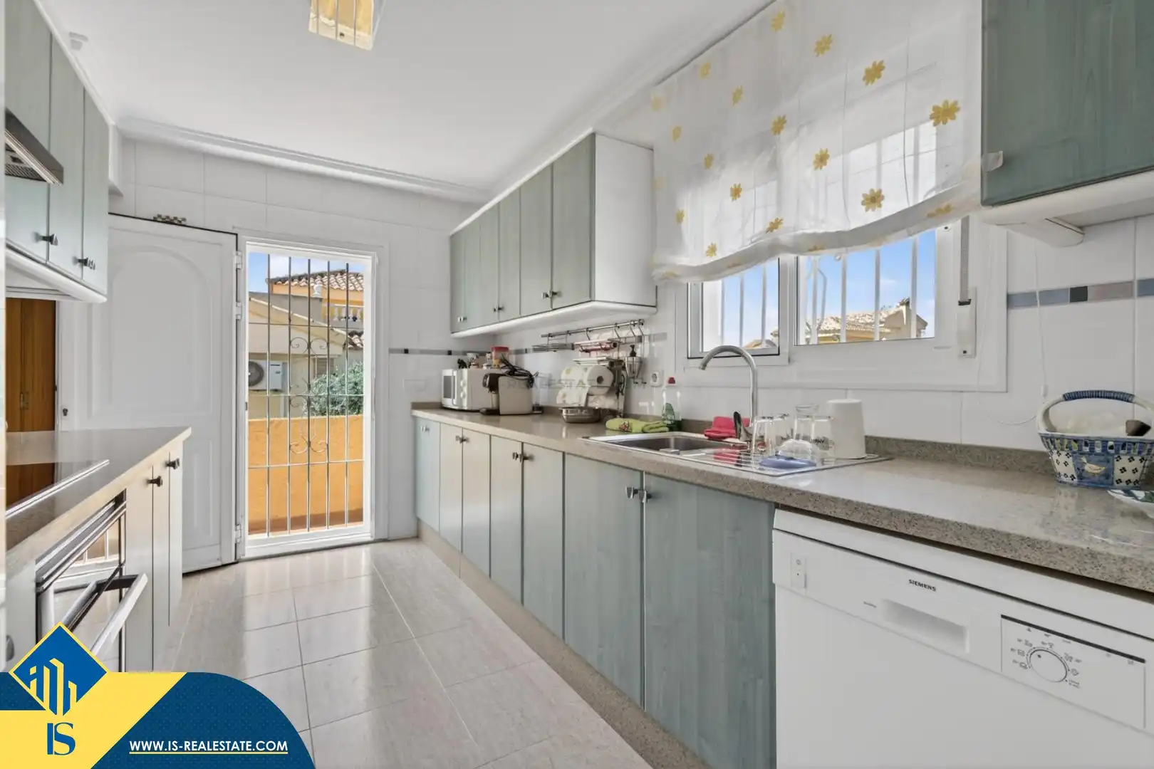 Detached house with pool for sale in Gran Alacant, imagen 10