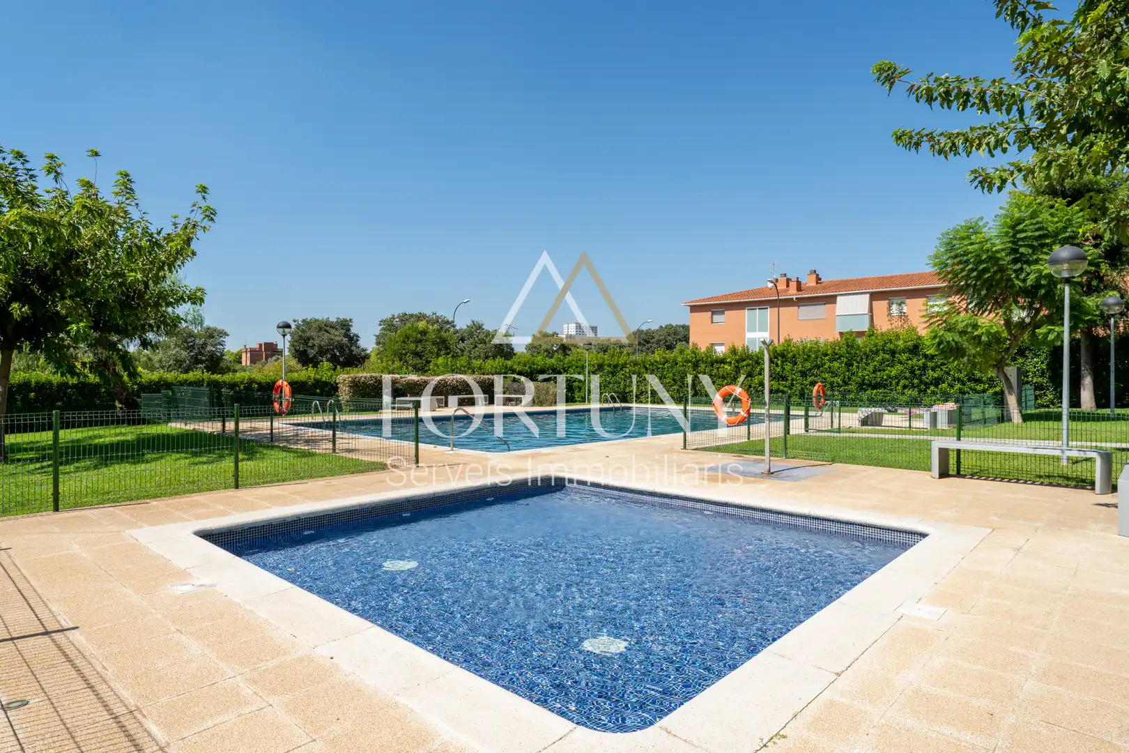 Swimming pool of Flat for sale in Reus  with Air Conditioner, Swimming Pool and Balcony