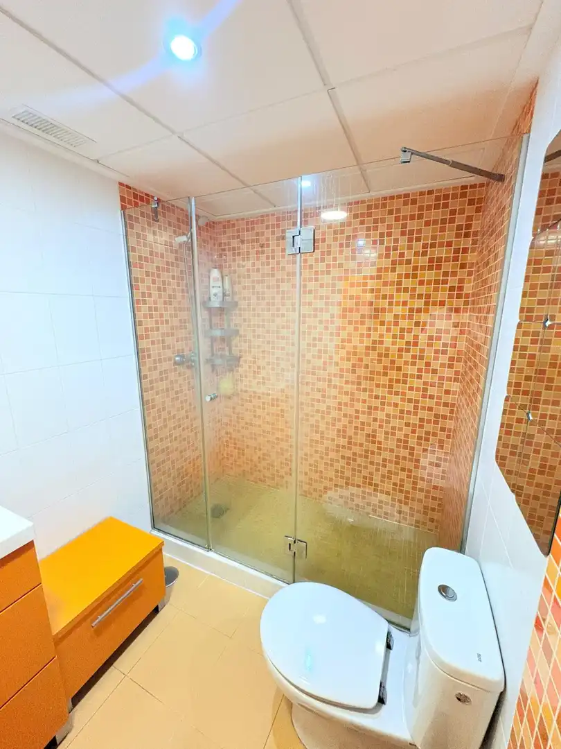 Bathroom of Apartments for sale in Fraternidad