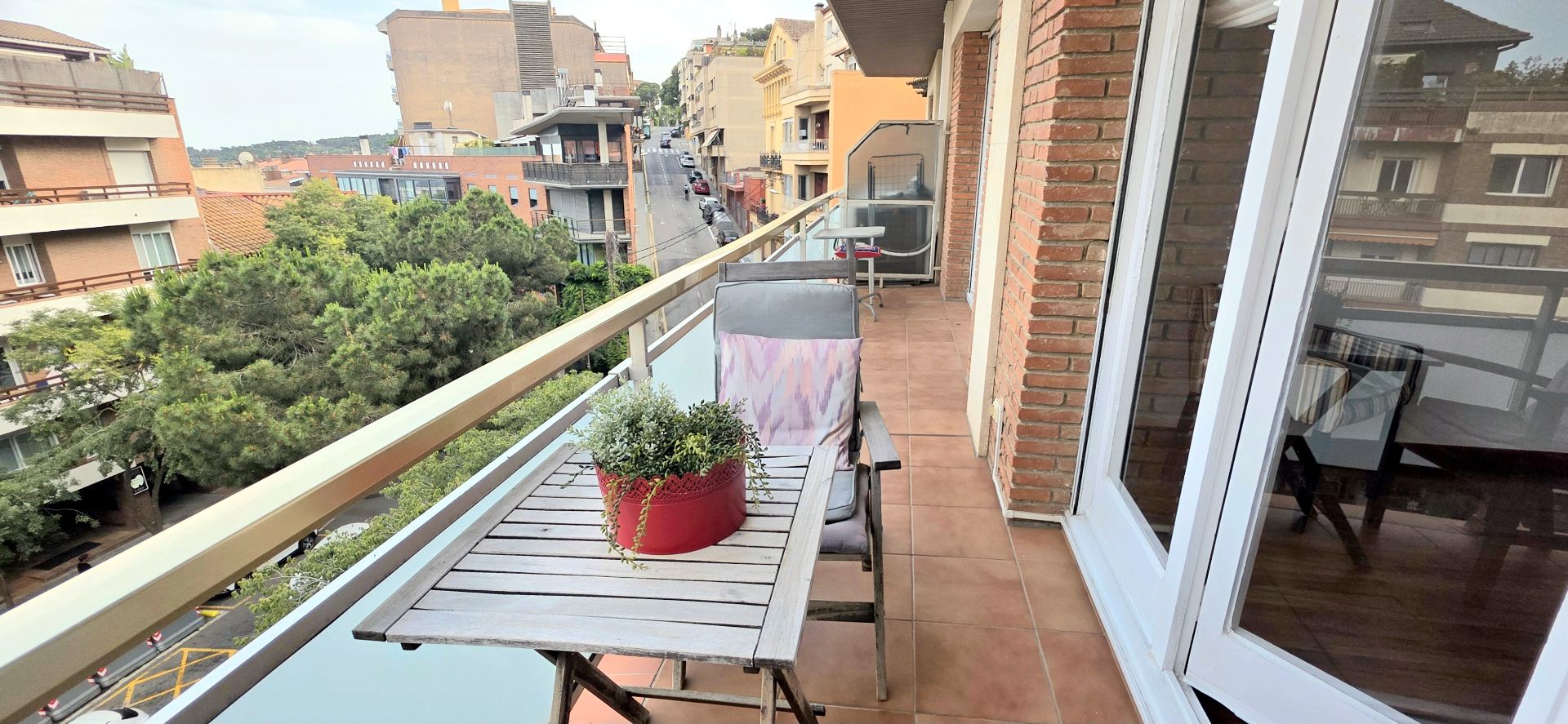 Balcony of Flat to rent in  Barcelona Capital  with Air Conditioner, Heating and Parquet flooring