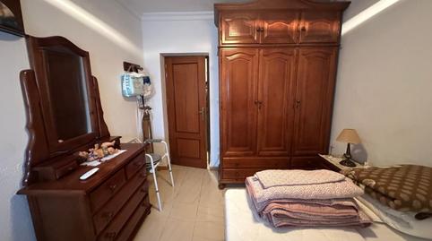 Foto 3 de Piso en venta en Lora del Río, Sevilla