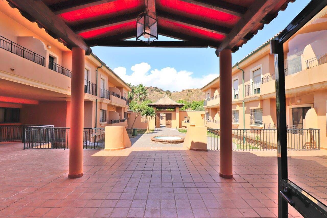 Edifici en venda a Camino Villazo Alto, Jarazmín
