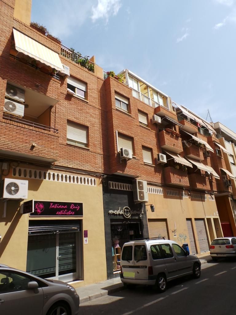 Vista exterior de Pis en venda en Alicante / Alacant