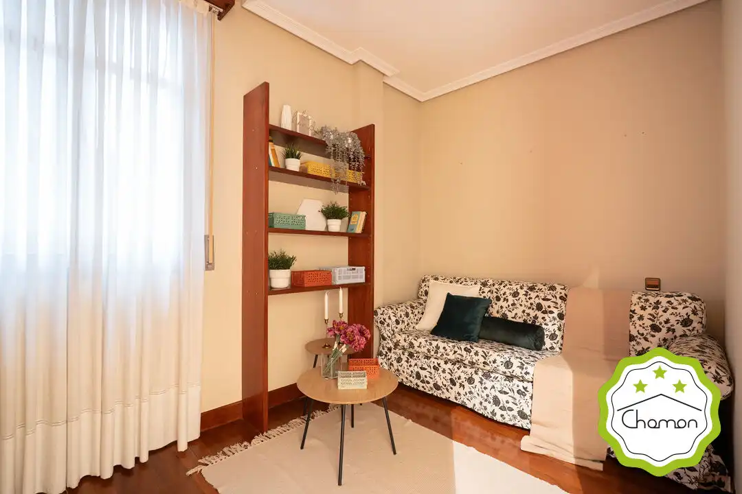 Habitación de Piso en venta en Bilbao  con Calefacción y Balcón