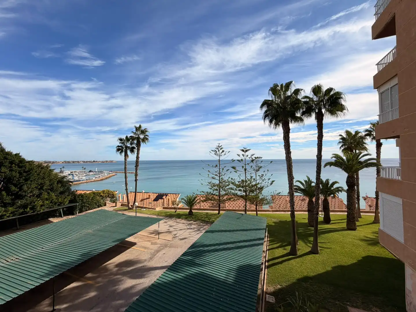Vista exterior de Piso en venta en Orihuela con Aire acondicionado, Jardín privado y Trastero