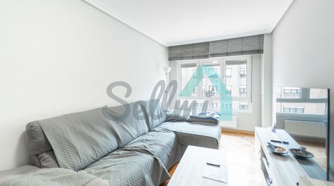 Foto 3 de Piso en venta en Vázquez de Mella, Vallobín, Oviedo