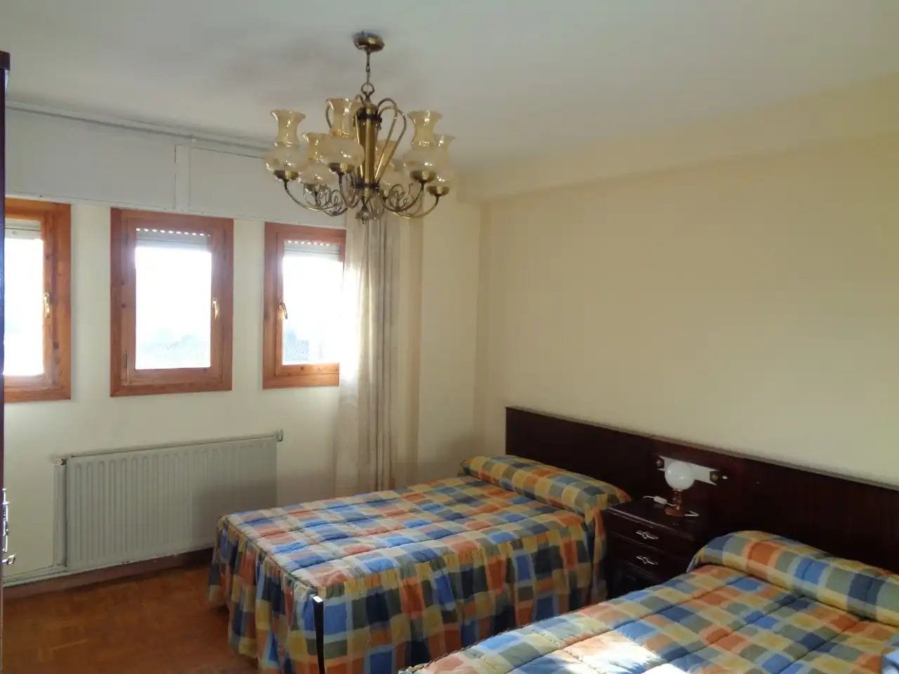 Schlafzimmer von Country house zum Verkauf in San Asensio mit Heizung