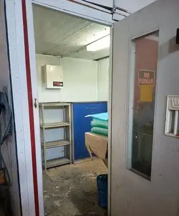 Industrial building to rent in Este - Alcosa- Torreblanca, imagen 3