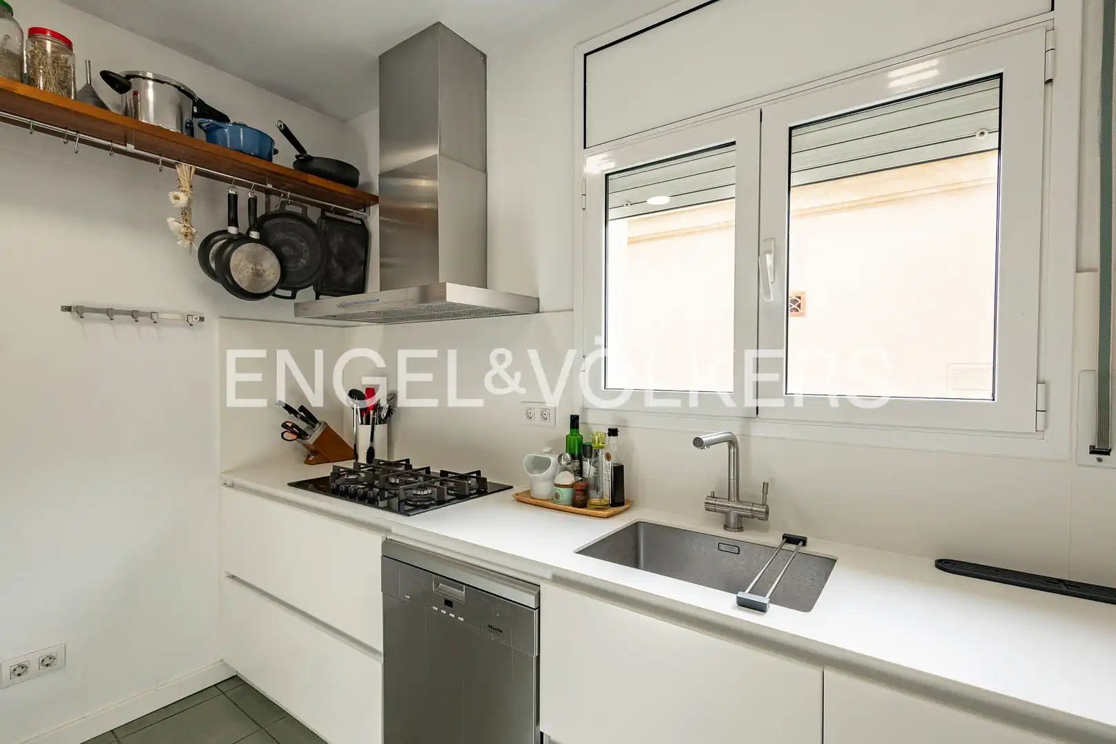 Cuina de Apartament en venda en Sant Just Desvern amb Aire condicionat, Calefacció i Jardí privat