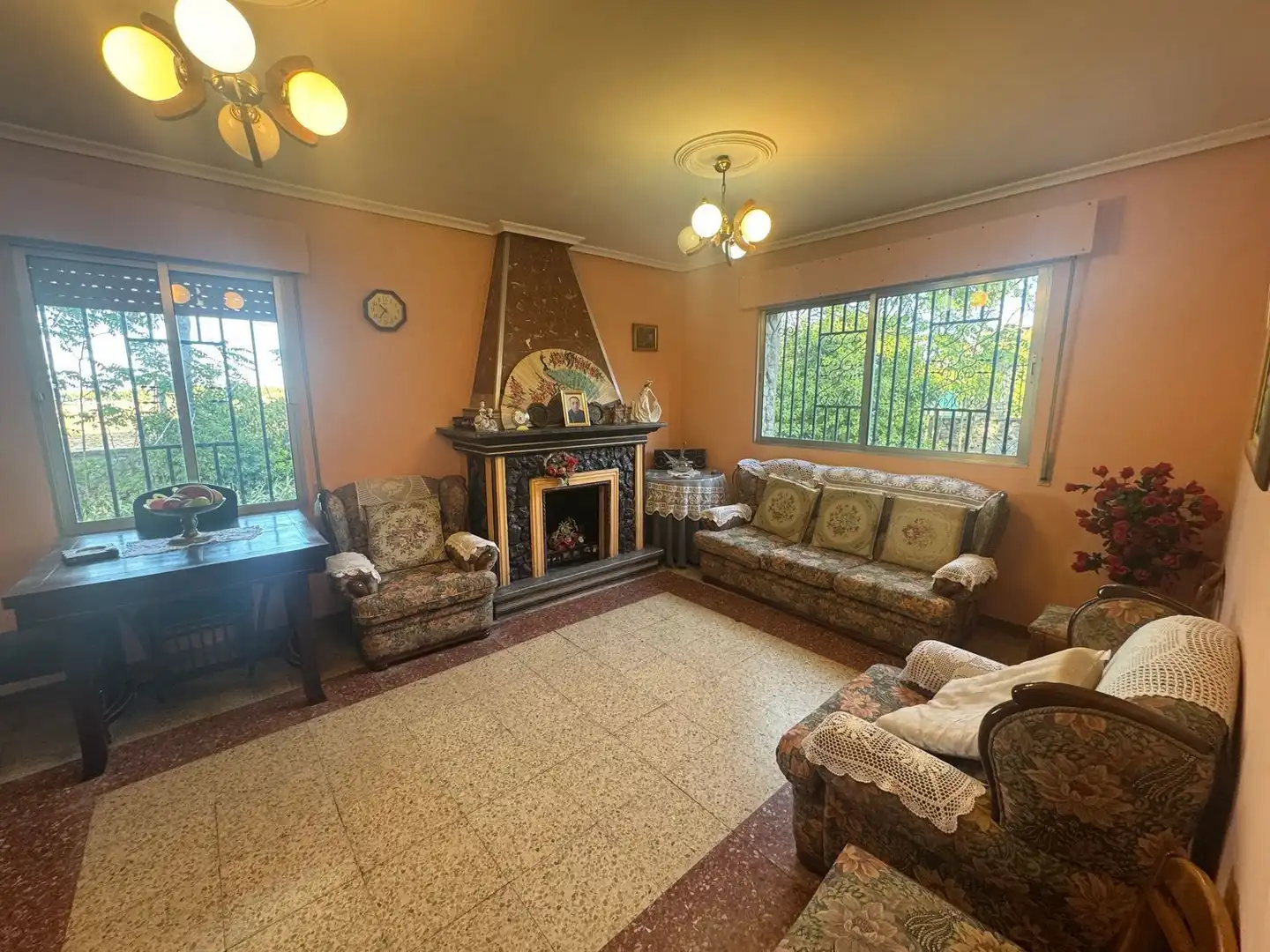 Sala de estar de Casa o chalet en venta en Villanueva de Duero con Jardín privado, Terraza y Trastero