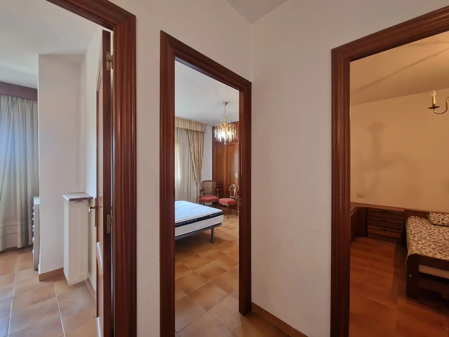 Bedroom of Flat for sale in Girona  with Heating, Storage room and Balcony