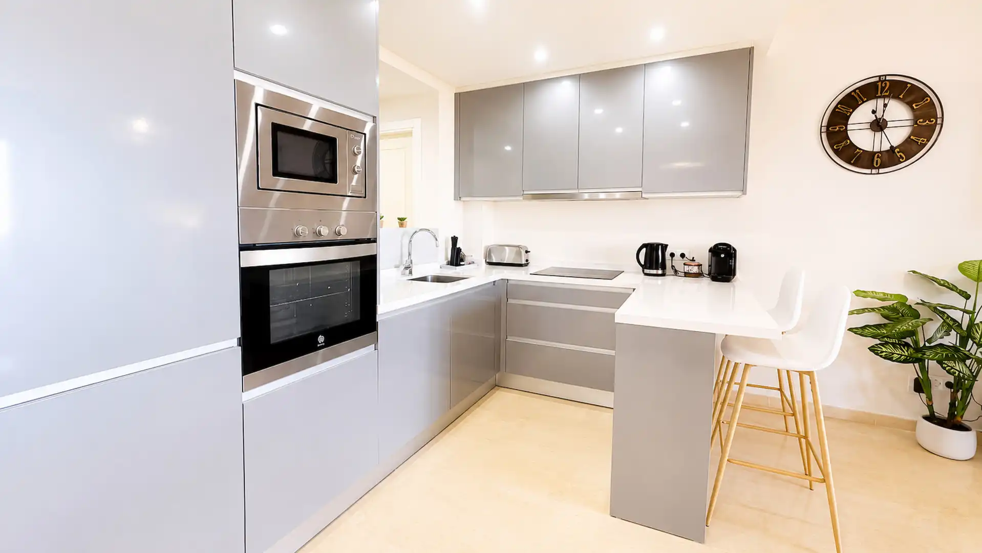 Cuina de Apartament en venda en Manilva amb Aire condicionat, Terrassa i Traster
