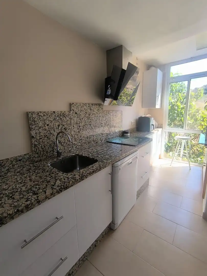 Apartament amb piscina en venda a Calahonda, imagen 41