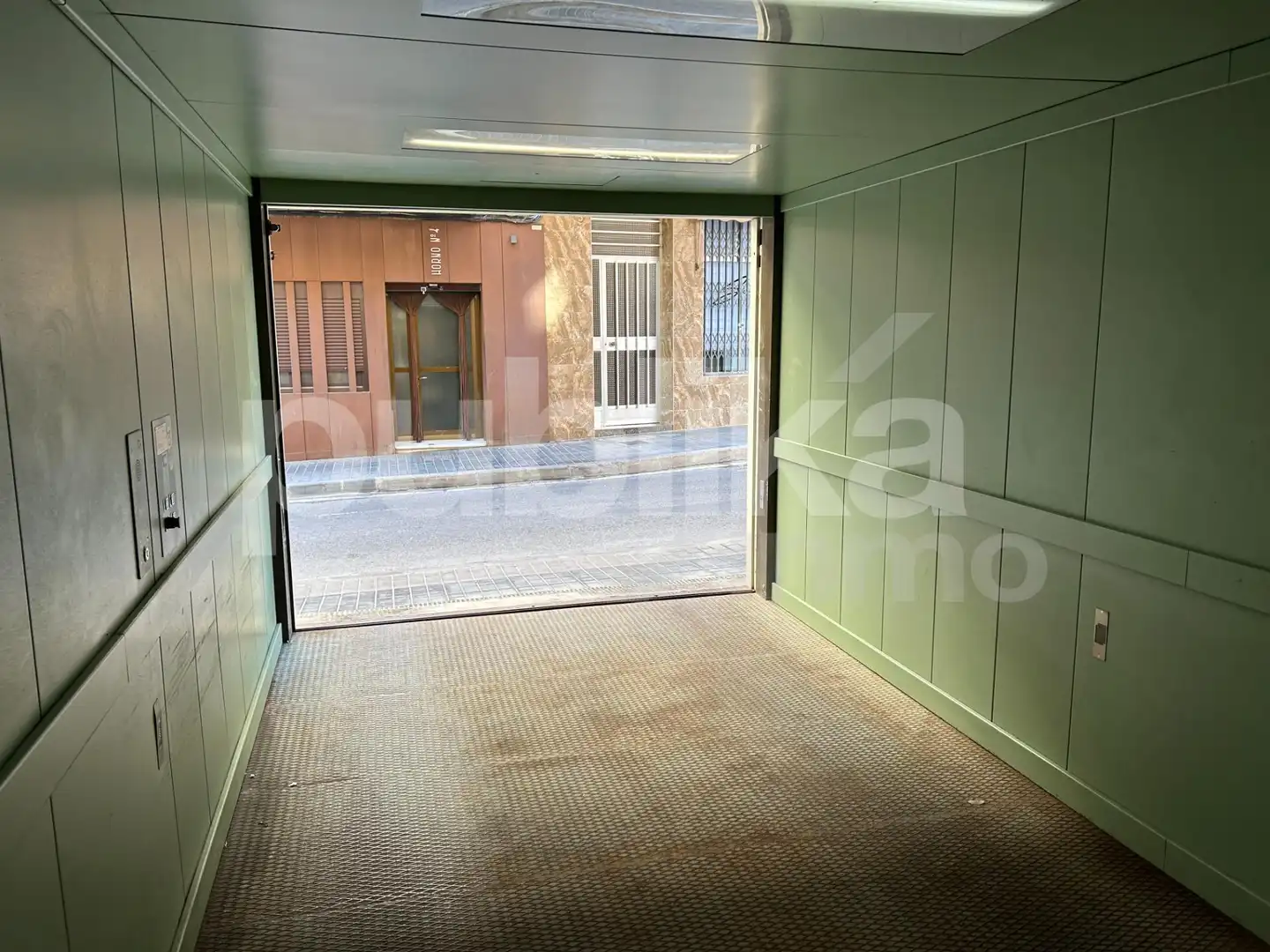 Garaje en venta en Santa Pola