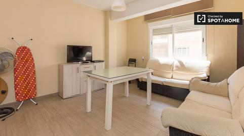 Photo 4 of Apartment to share in Camino de Ronda, Granada