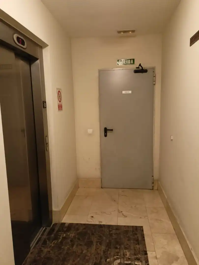 Apartament amb piscina en venda a Calle del Monasterio de Santo Domingo de Silos, imagen 35