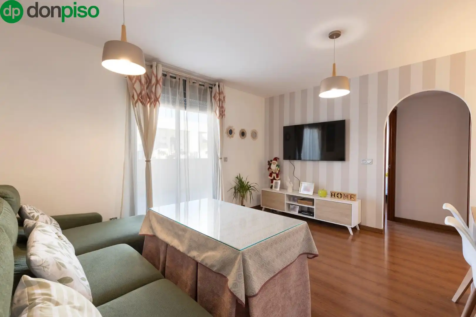 Wohnzimmer von Dachboden zum Verkauf in Armilla mit Klimaanlage, Terrasse und Abstellraum