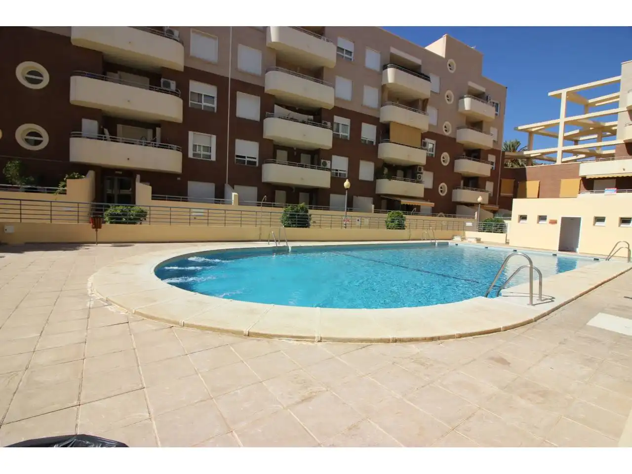 Swimming pool of Flat for sale in Roquetas de Mar  with Air Conditioner, Terrace and Furnished