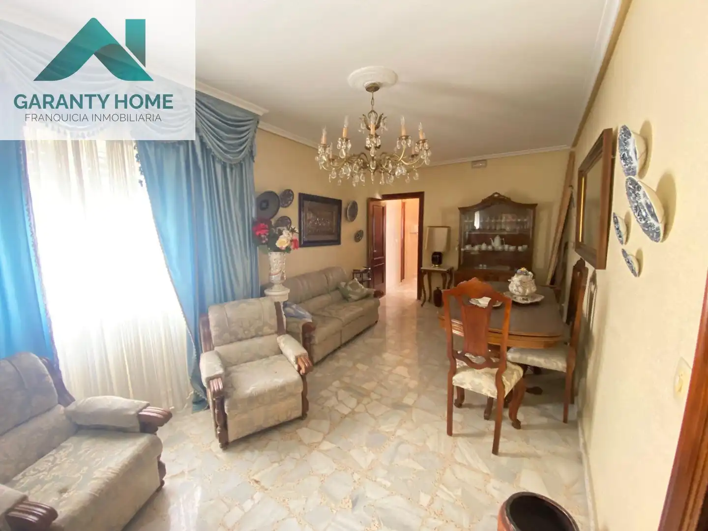 Sala de estar de Piso en venta en Torredonjimeno con Amueblado