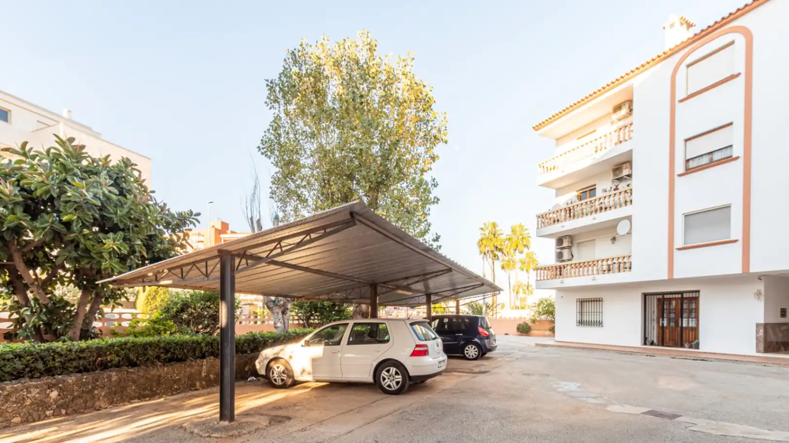 Parking de Apartamento en venta en Dénia con Aire acondicionado, Calefacción y Jardín privado