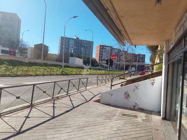Local comercial en venda a Carabanchel