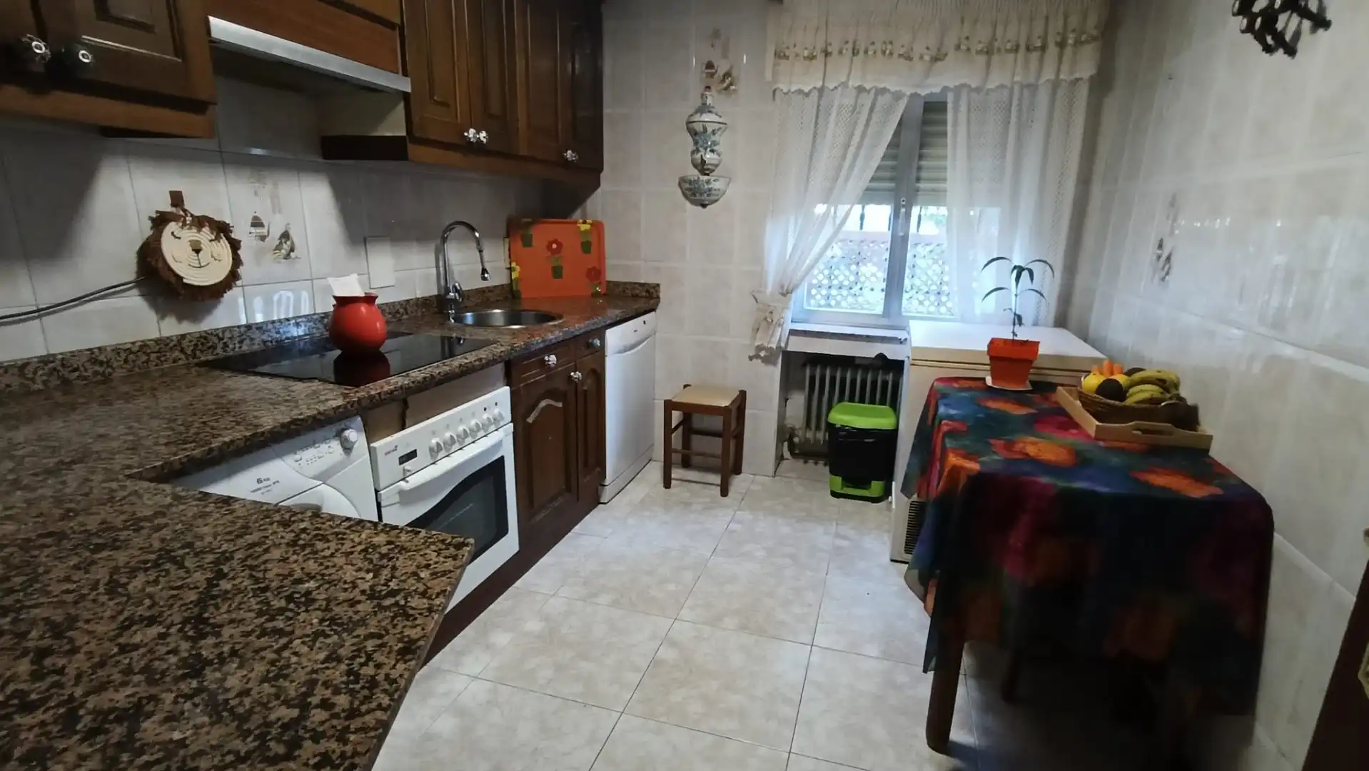 Detached house with terrace for sale in Calle Obispo Acuña, imagen 34