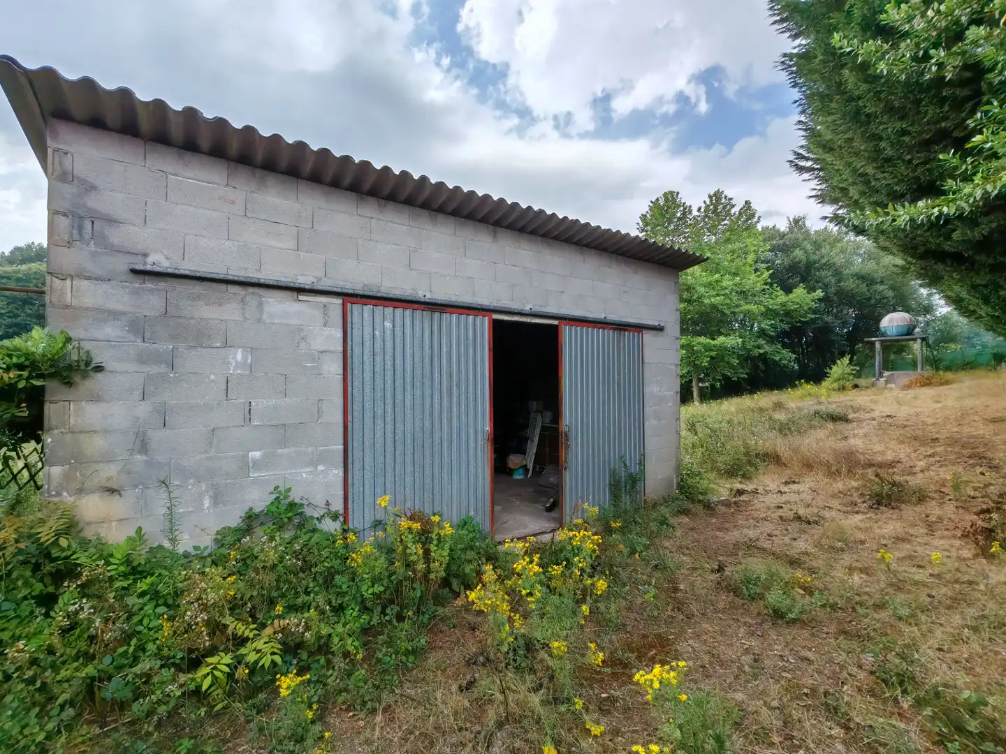 Casa o xalet en venda en O Pino  amb Jardí privat, Terrassa i Moblat