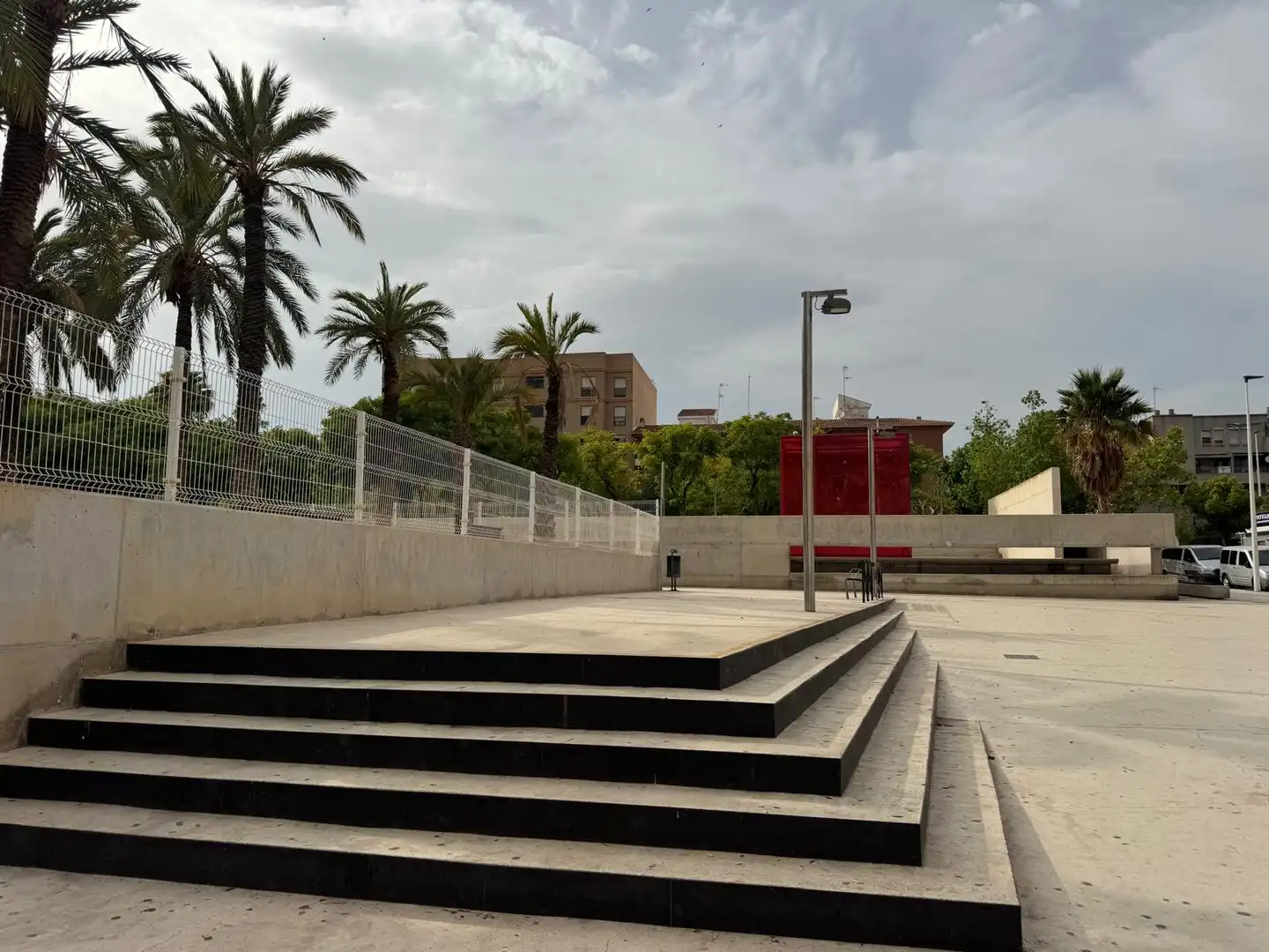 Vista exterior de Pis en venda en Elche / Elx amb Alarma