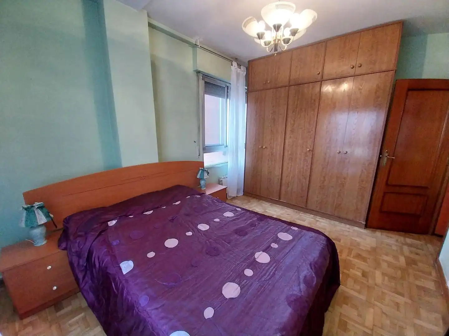 Habitación de Piso en venta en Valladolid con Calefacción, Parquet y Balcón