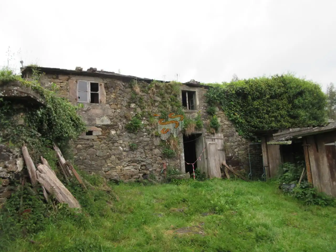 Landhaus mit Garten zum Verkauf in As Somozas