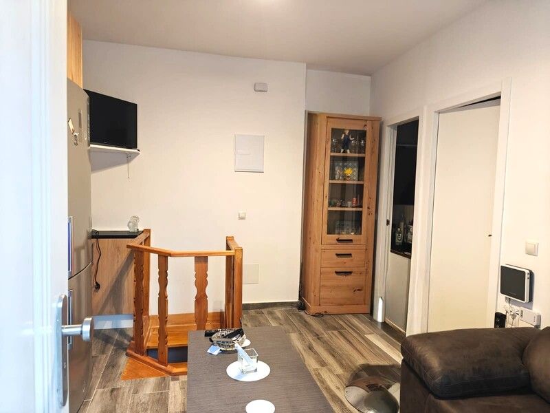 Living room of Flat for sale in  Madrid Capital  with Air Conditioner, Heating and Furnished