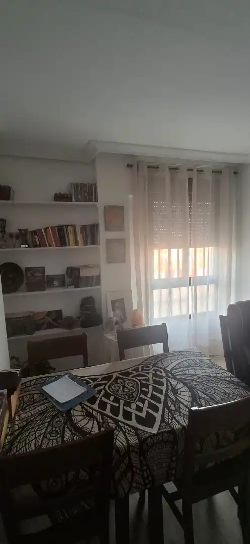 Dormitori de Pis en venda en Dos Hermanas amb Aire condicionat i Terrassa