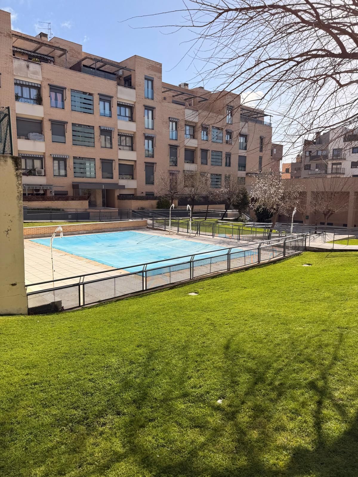 Piscina de Piso en venta en Valdemoro con Aire acondicionado, Calefacción y Terraza