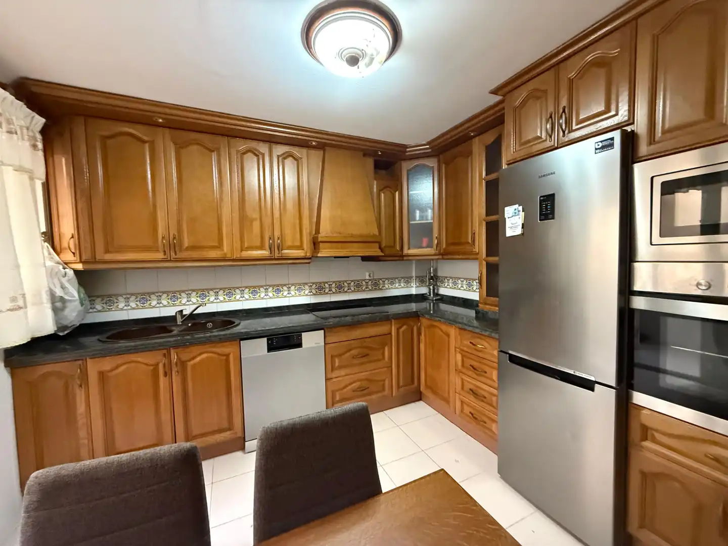 Kitchen of Flat for sale in Granada  with Air Conditioner, Heating and Furnished