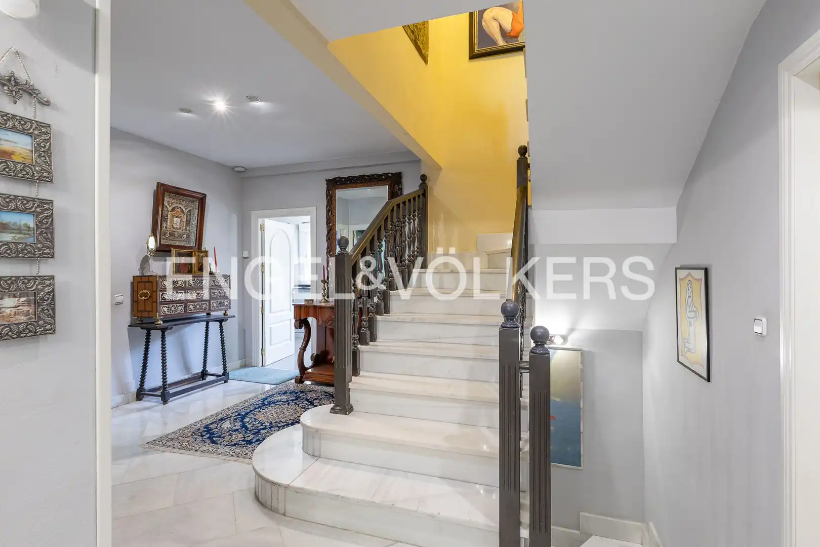 Houses for sale in Majadahonda  with Air Conditioner, Heating and Private garden