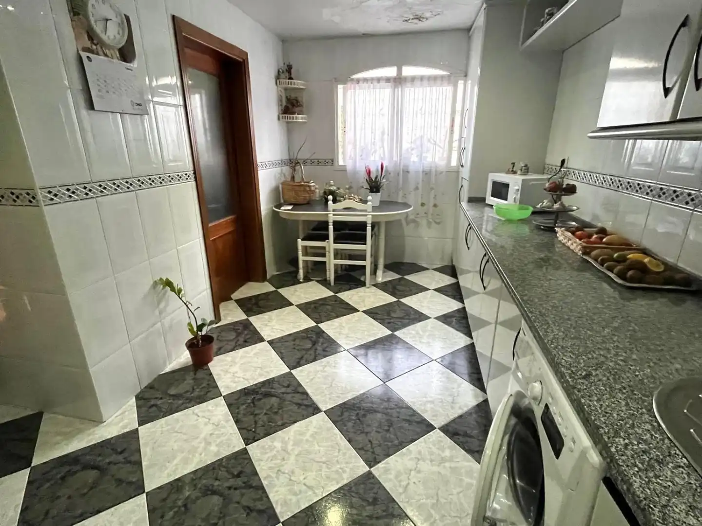 Kitchen of Houses for sale in Jerez de la Frontera  with Terrace and Storage room