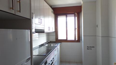 Photo 3 of Flat for sale in Granados Kalea, 5, Arteagabeitia - Retuerto - Kareaga, Bizkaia