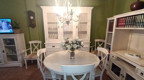 Foto 2 de Casa adosada en venda a Zona Hospital, Linares