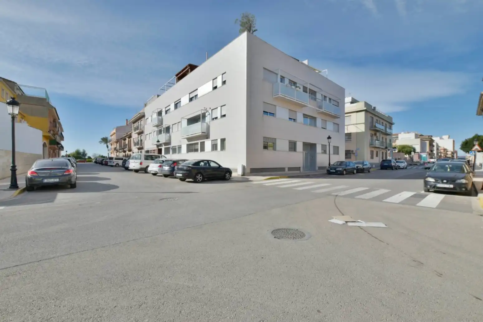 Vista exterior de Piso en venta en Rafelbuñol / Rafelbunyol con Trastero y Amueblado