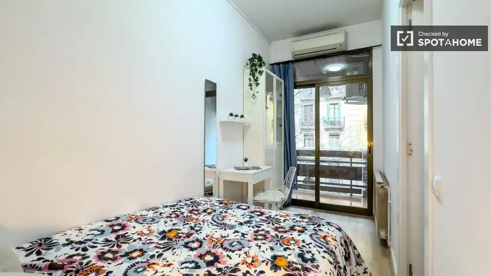 Habitación de Piso para compartir en Eixample